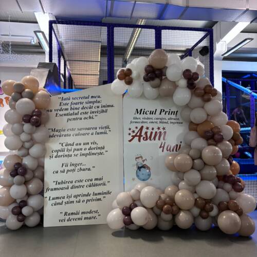 8e50b913-67a8-4968-98a3-643443cc7f8e