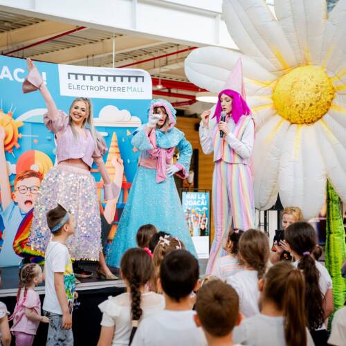 dc3cf675-34be-4d37-90b1-5299992f3dbf